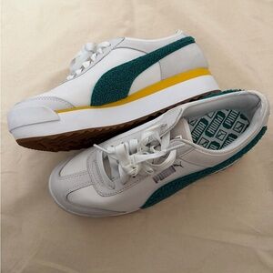 Puma Women's Roma Amor Heritage Casual Sneakers